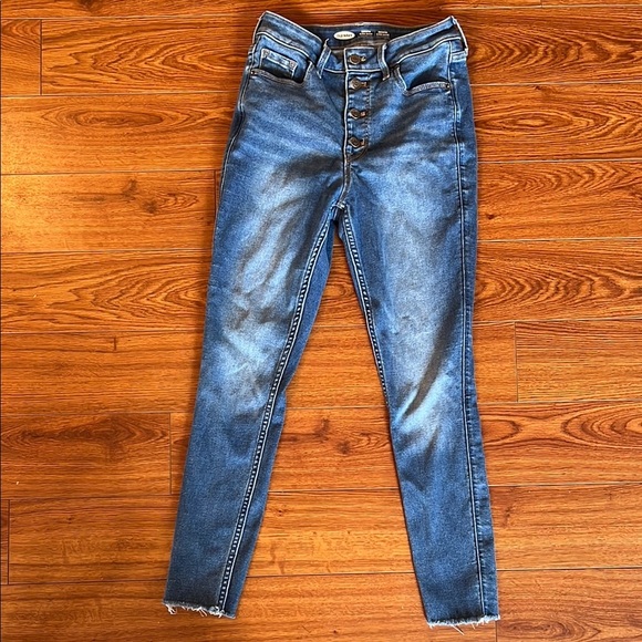 Old Navy Rockstar Super Skinny Extra High Rise Jeans - Picture 1 of 4